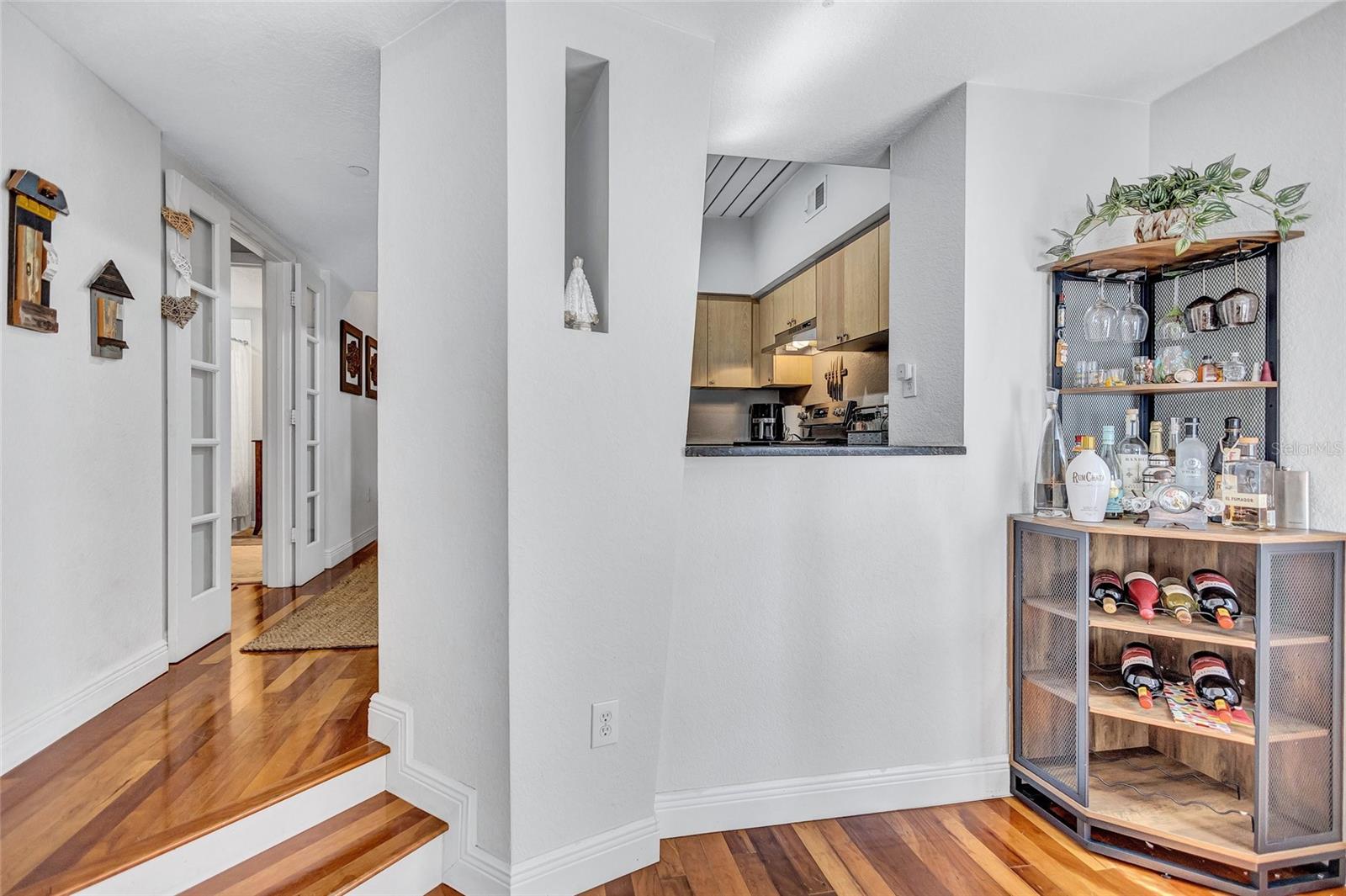 Living Room/Dinette Entrance