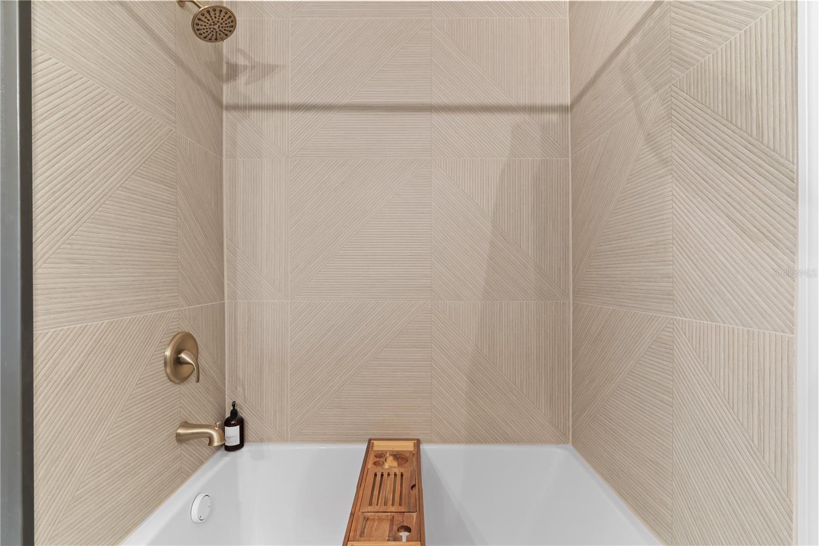 Jack and Jill Bath