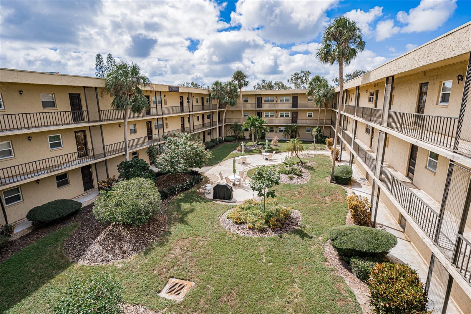 Courtyard View