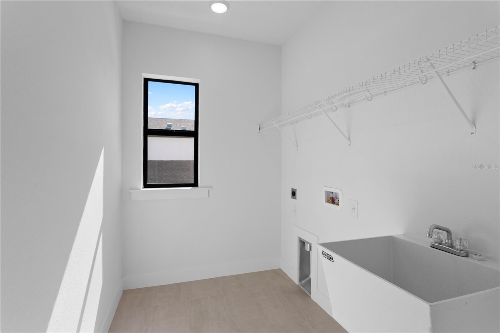 Upstairs Laundry- with wash Tub