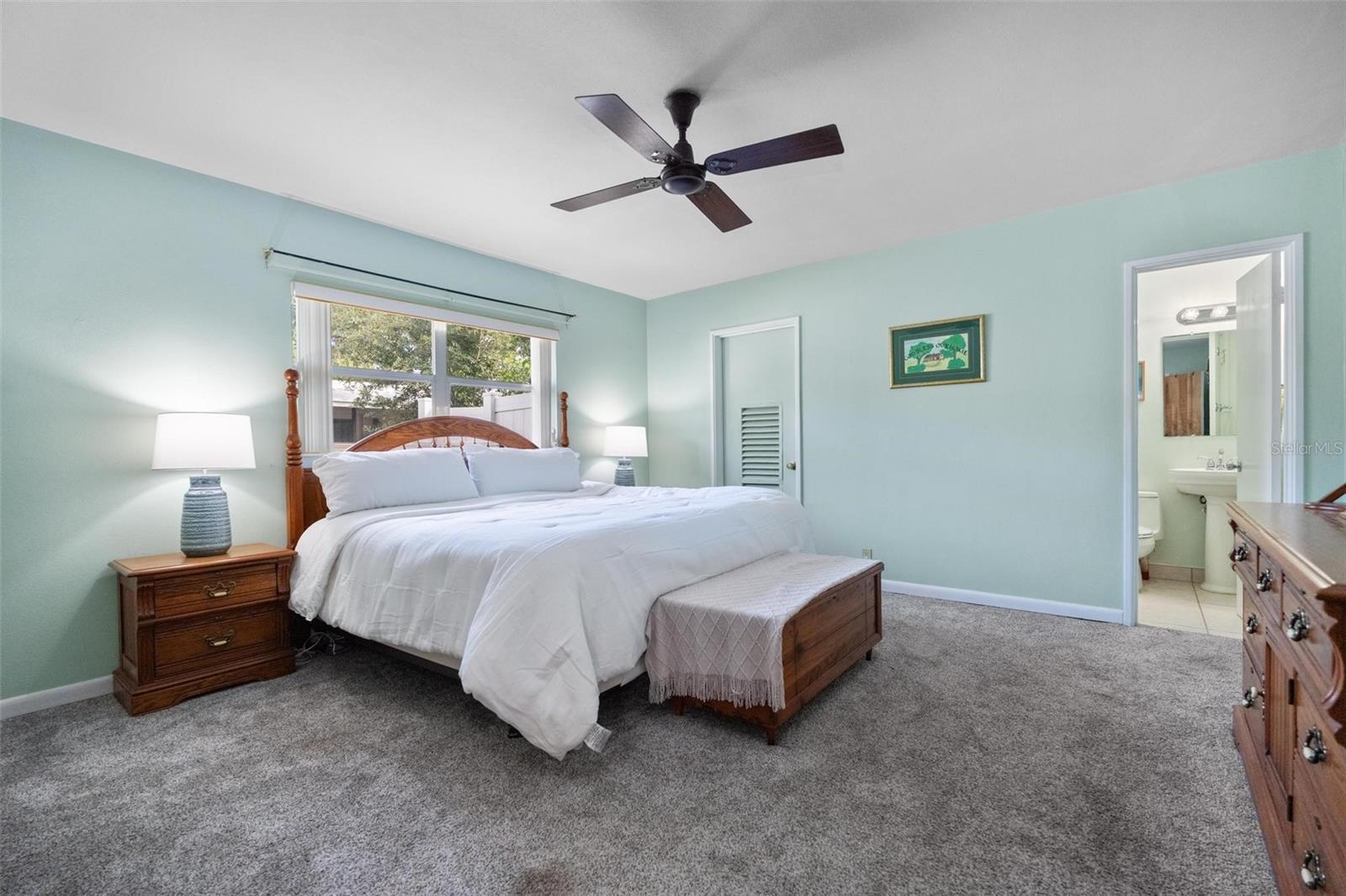 Primary Bedroom 15' x 15'