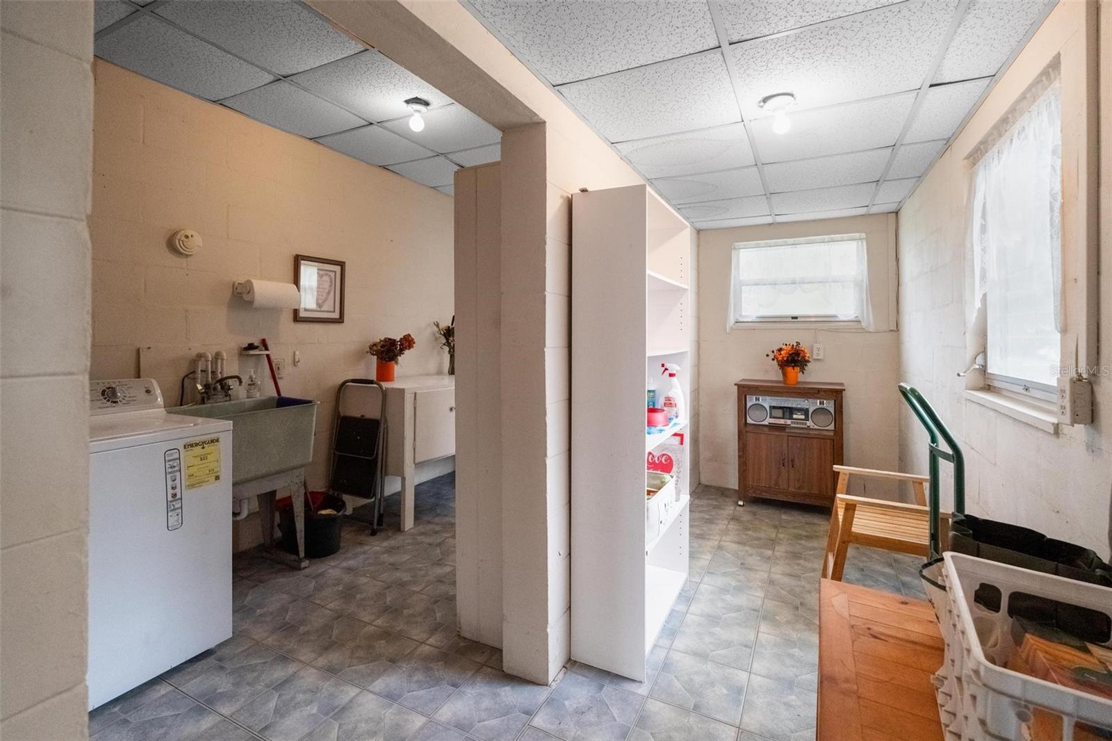 Indoor laundryIndoor laundry