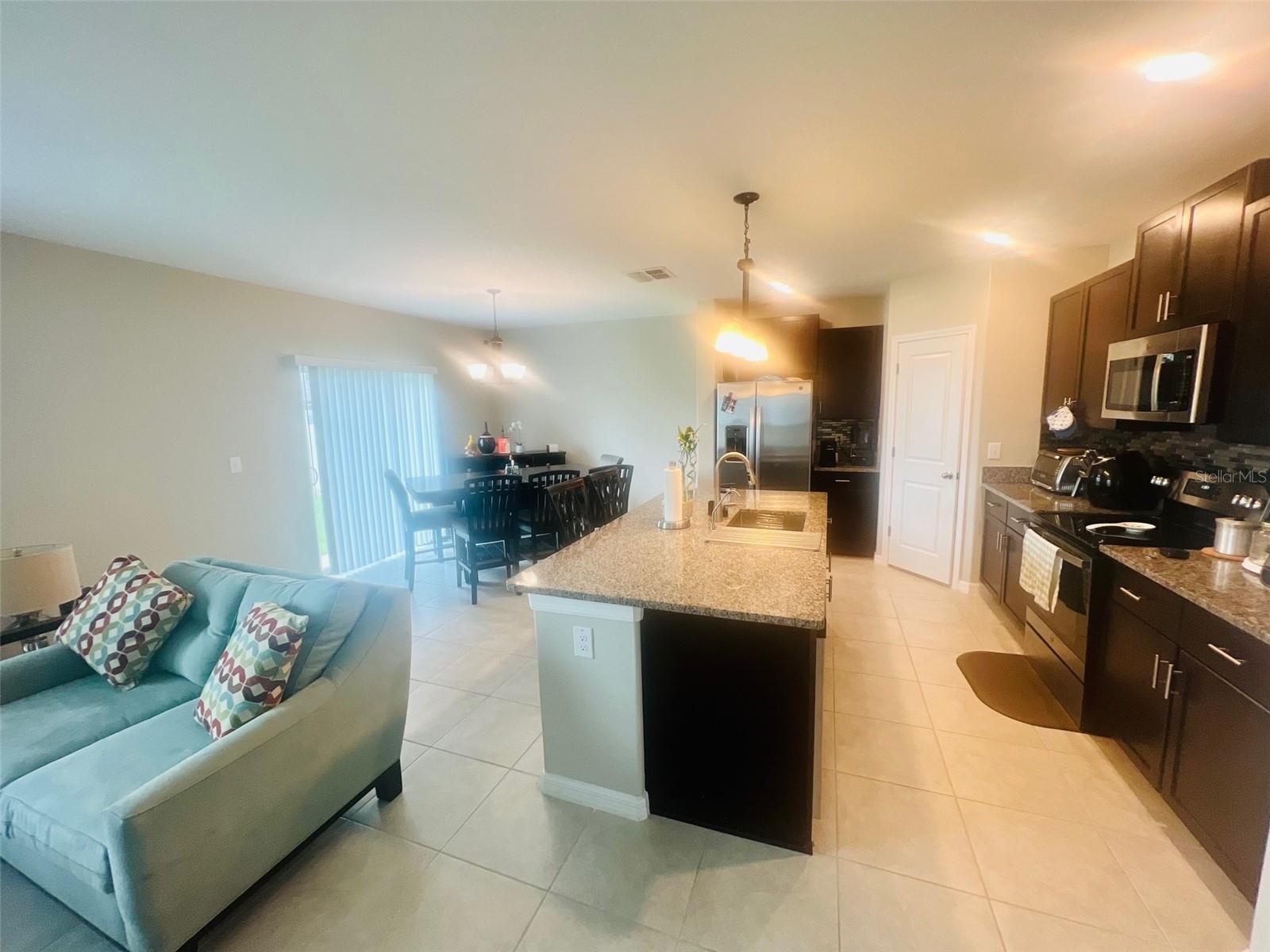 Kitchen/Dining