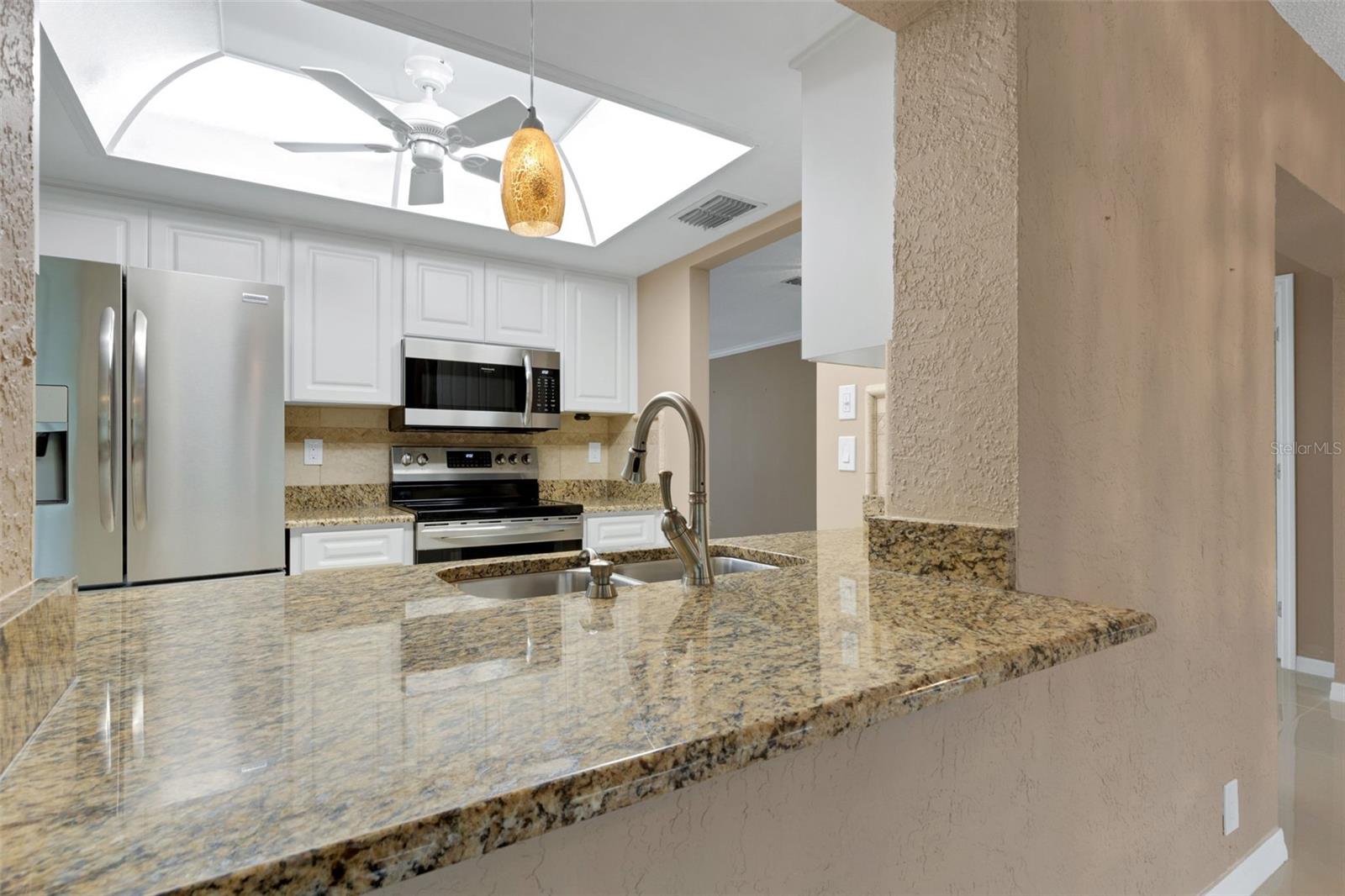 Breakfast bar