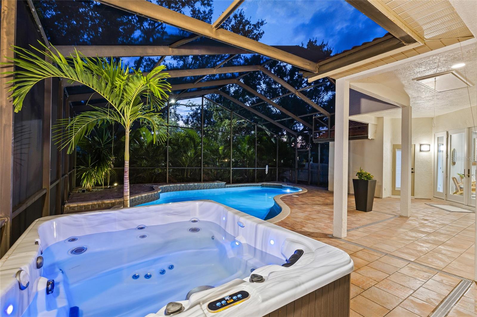 Or just some conversation poolside.