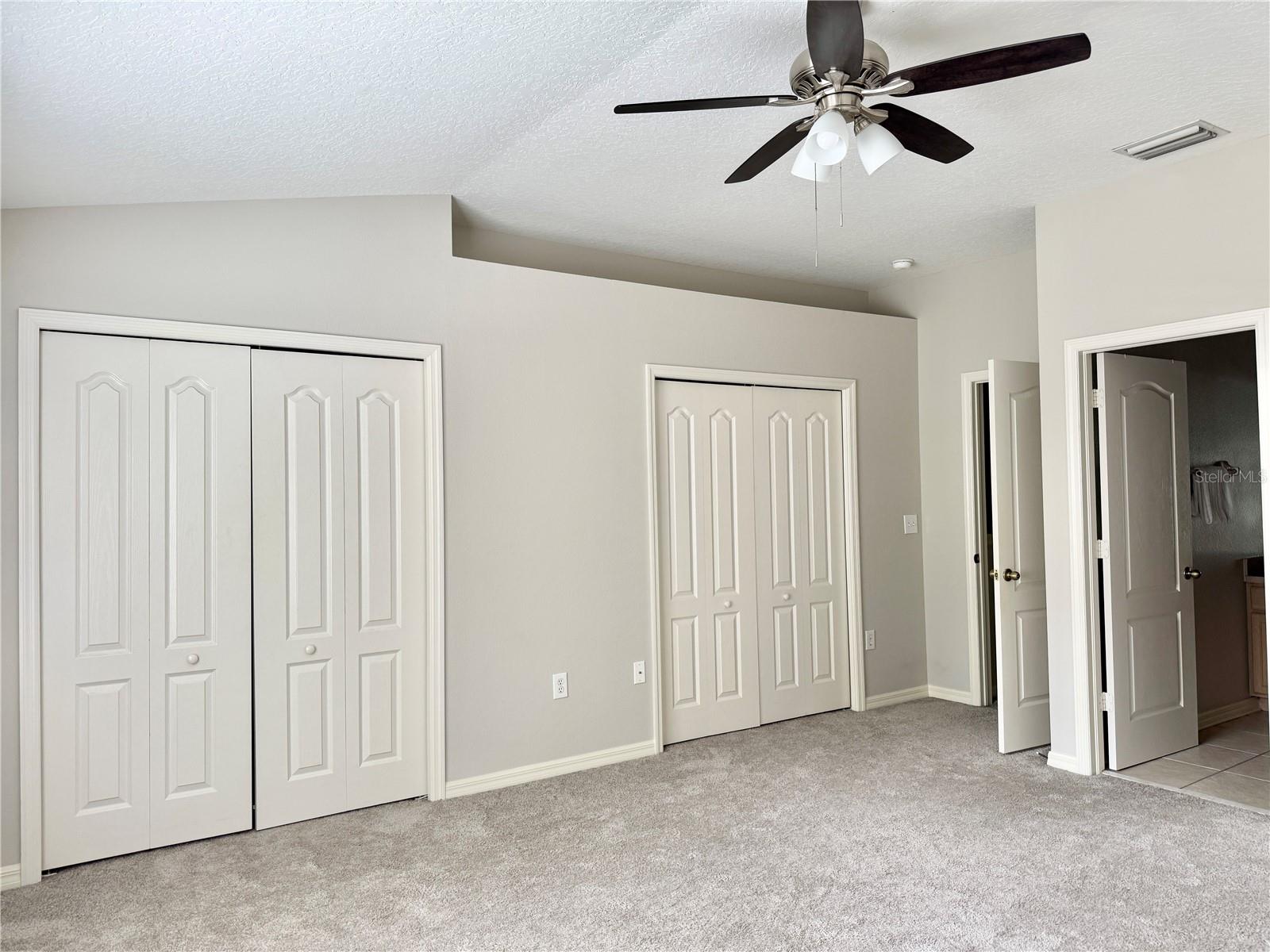 2nd Bedroom - Ceiling Fan and Planter Shelves