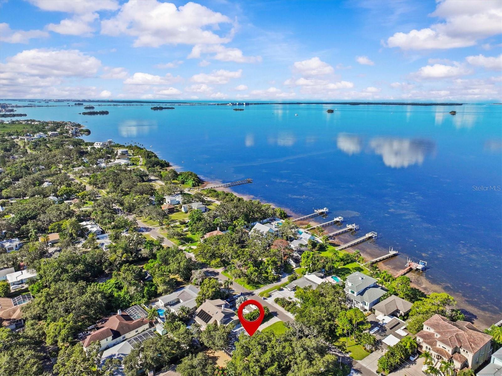 510 MAYO ST is a short distance from the community park, new pier being built, and the waterfront