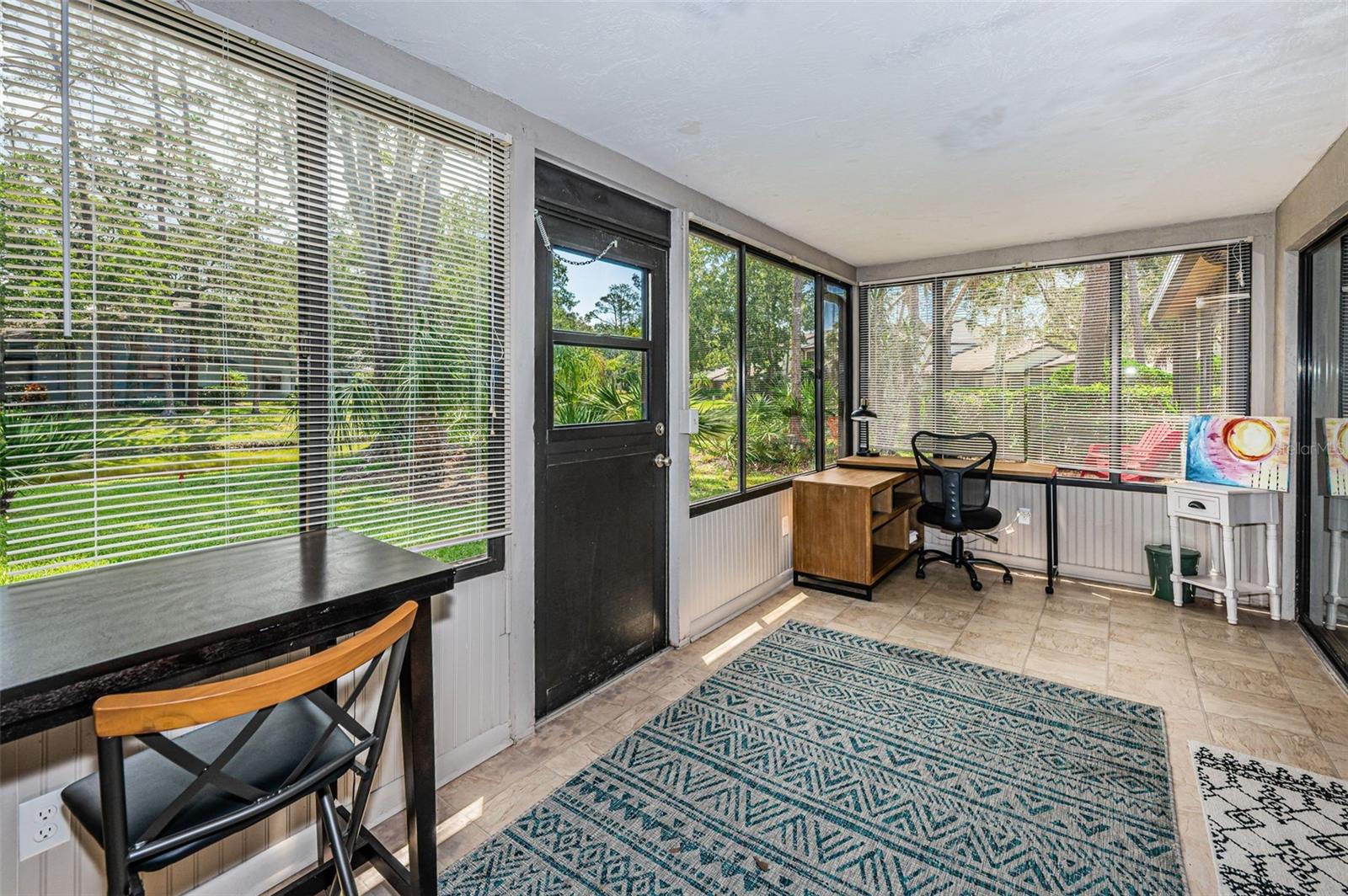 Spacious sunroom for any needs!