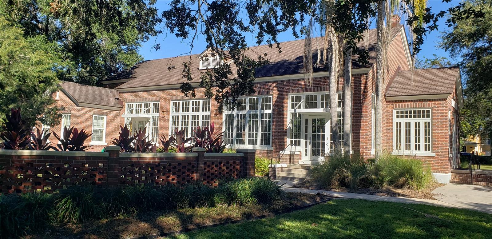 Seminole Heights Garden Center .2 miles to  5912 N Suwanee Ave