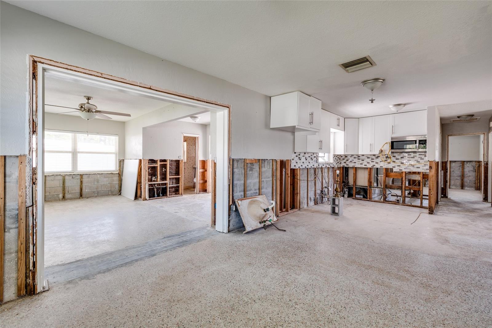 Living Room, Kitchen, Family Room