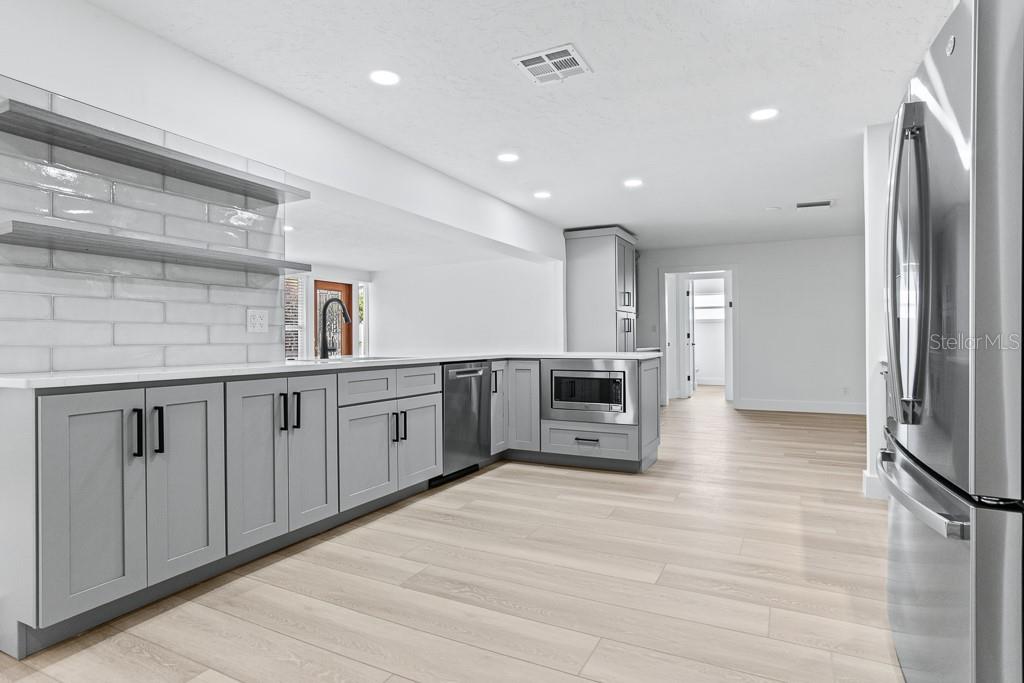 Kitchen cabinets have tons of storage