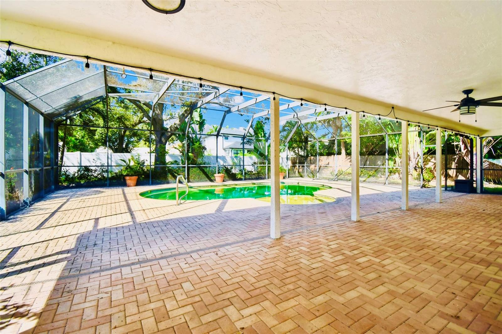 Large patio covered area.