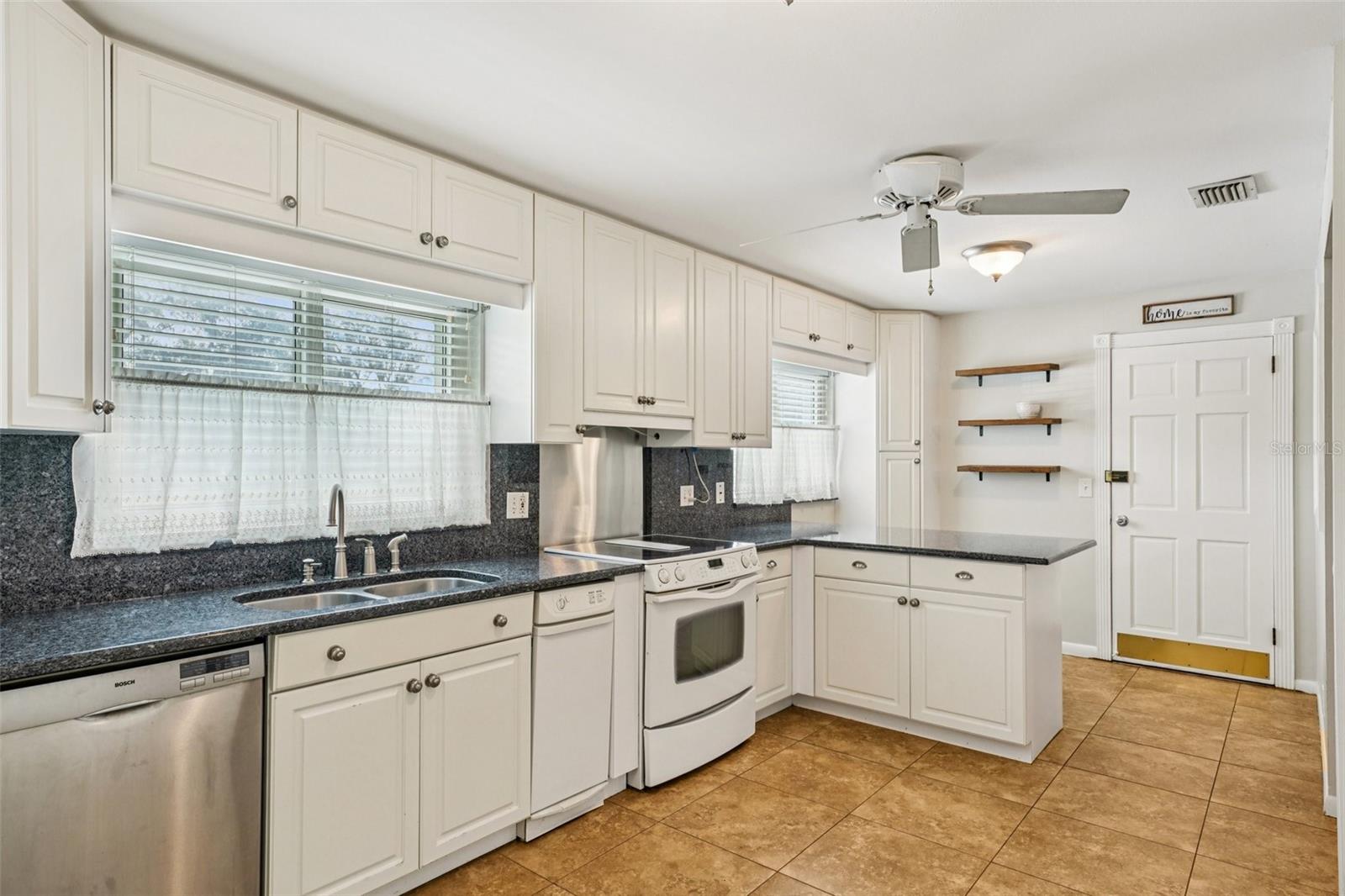Plenty of space for meal prep