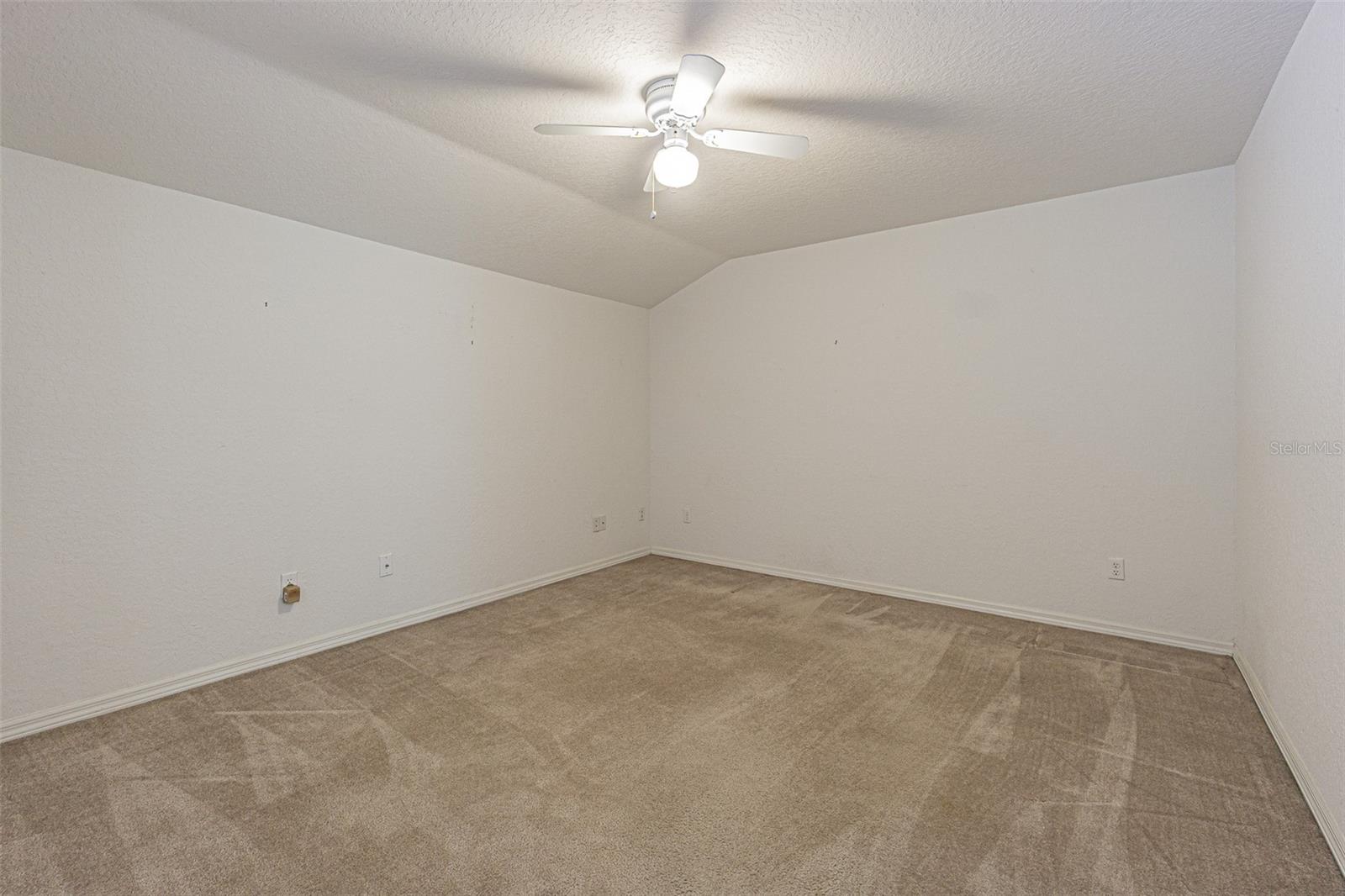 loft/den/reading room area