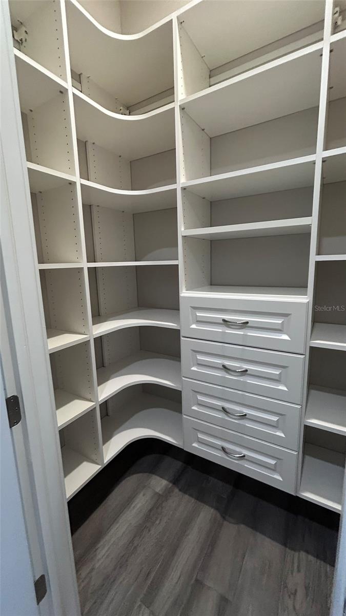 OFFICE CLOSET