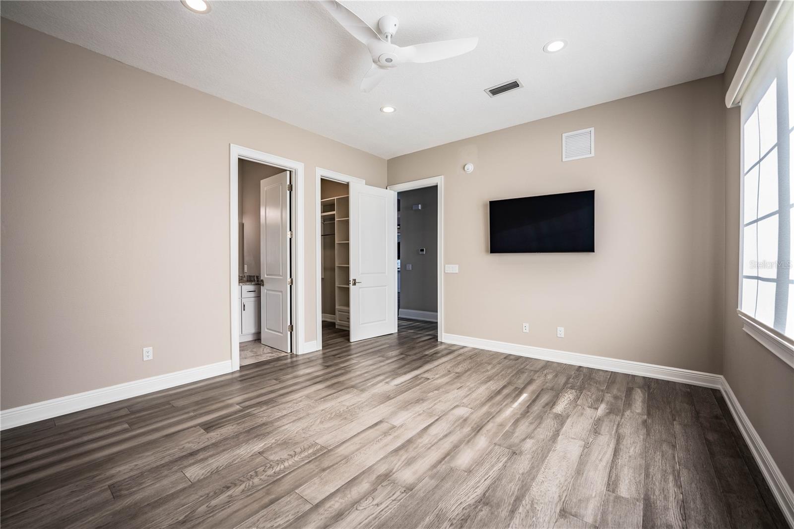 2nd Floor Guest on Suite