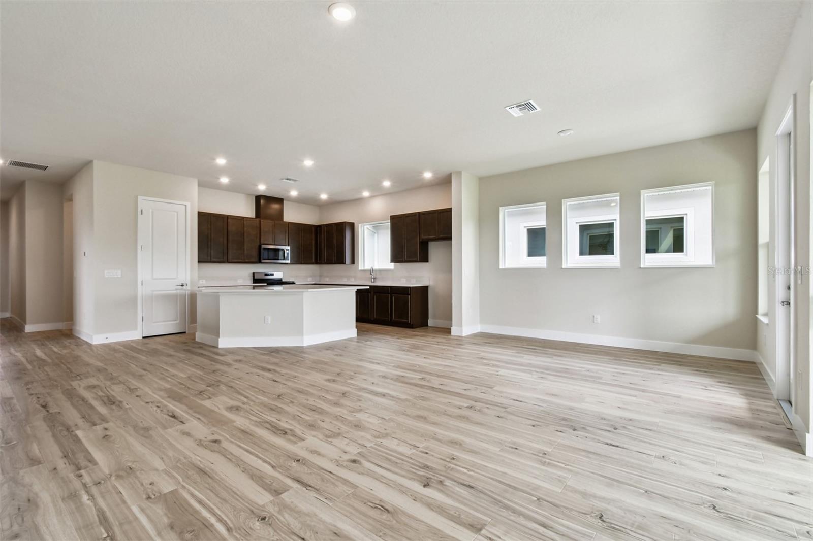Dining & Family Room