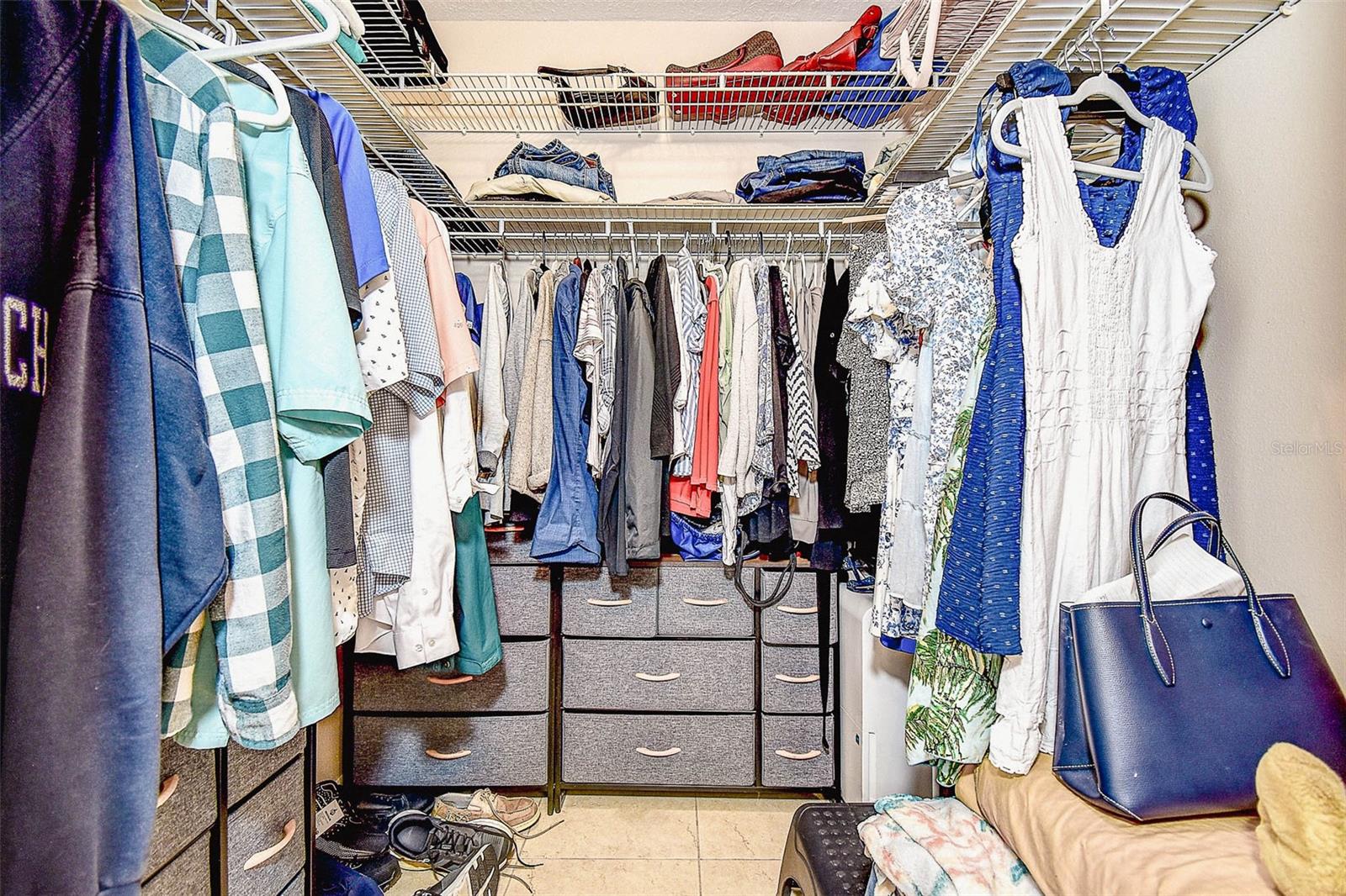 Walk-in closet