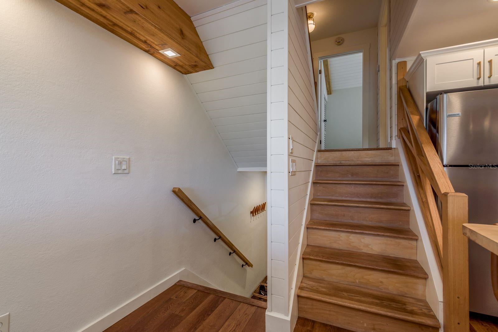 Entry / Upstairs
