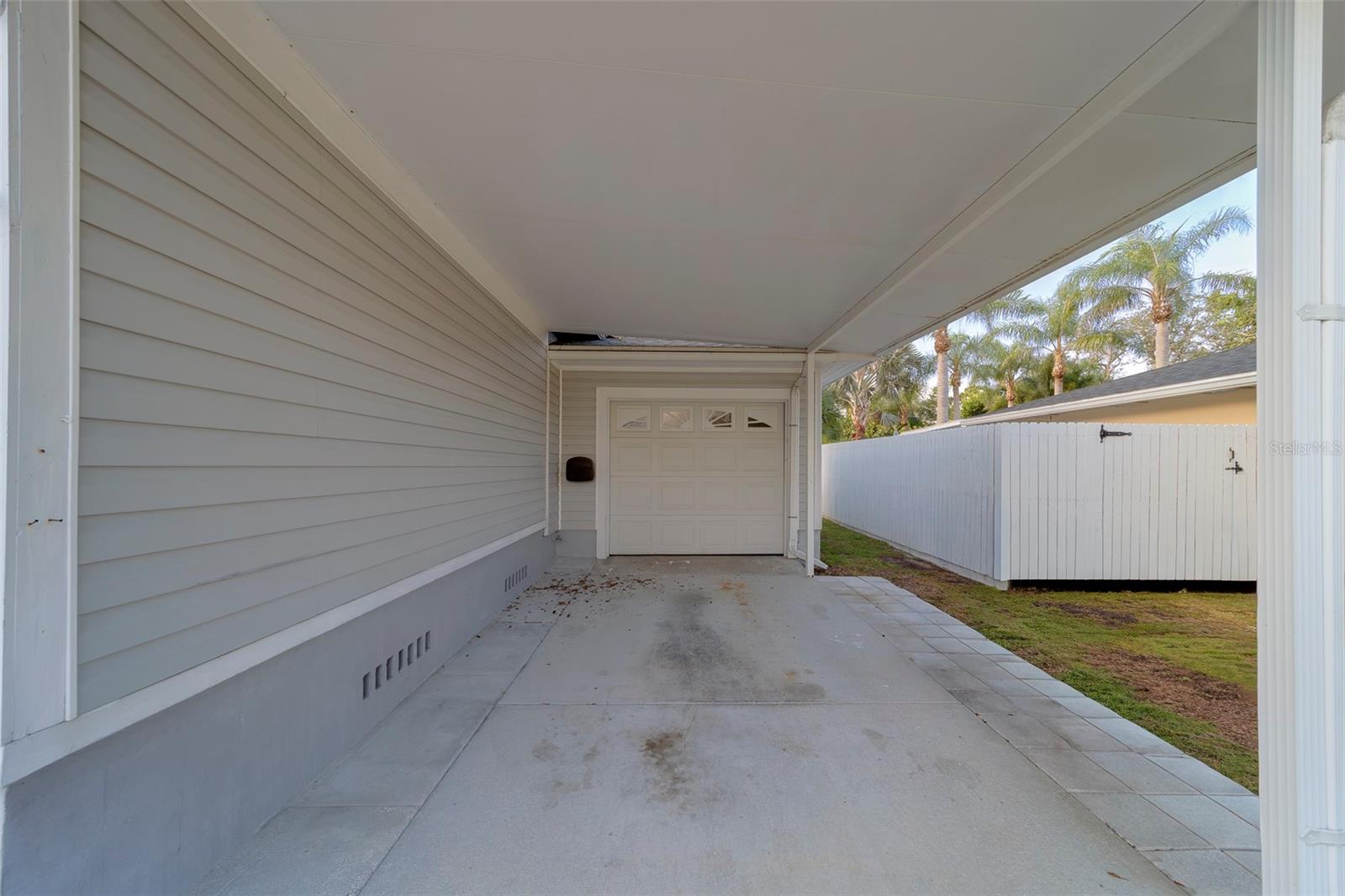 Carport