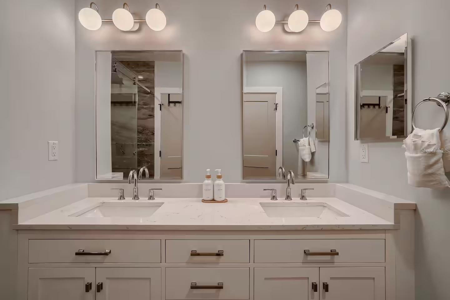 Guest Bath 2 With Dual Sinks