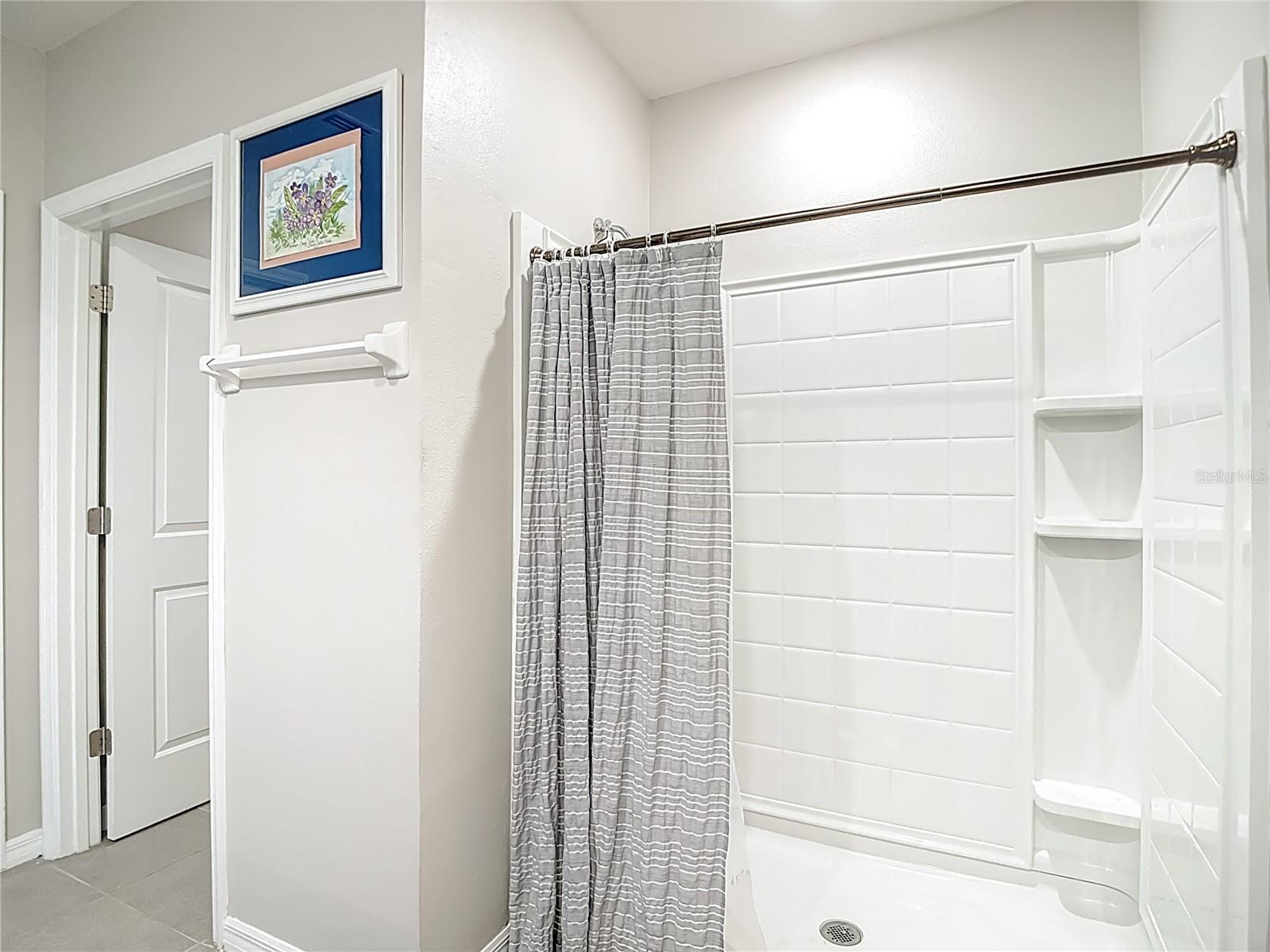 Primary bedroom ensuite Bathroom