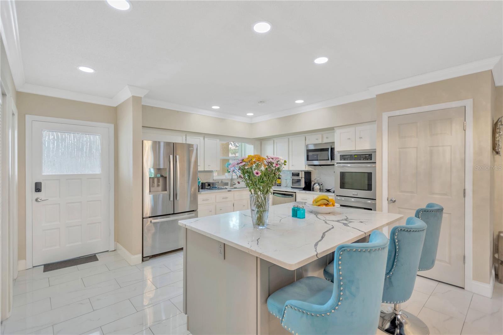 Dining Area/Kitchen