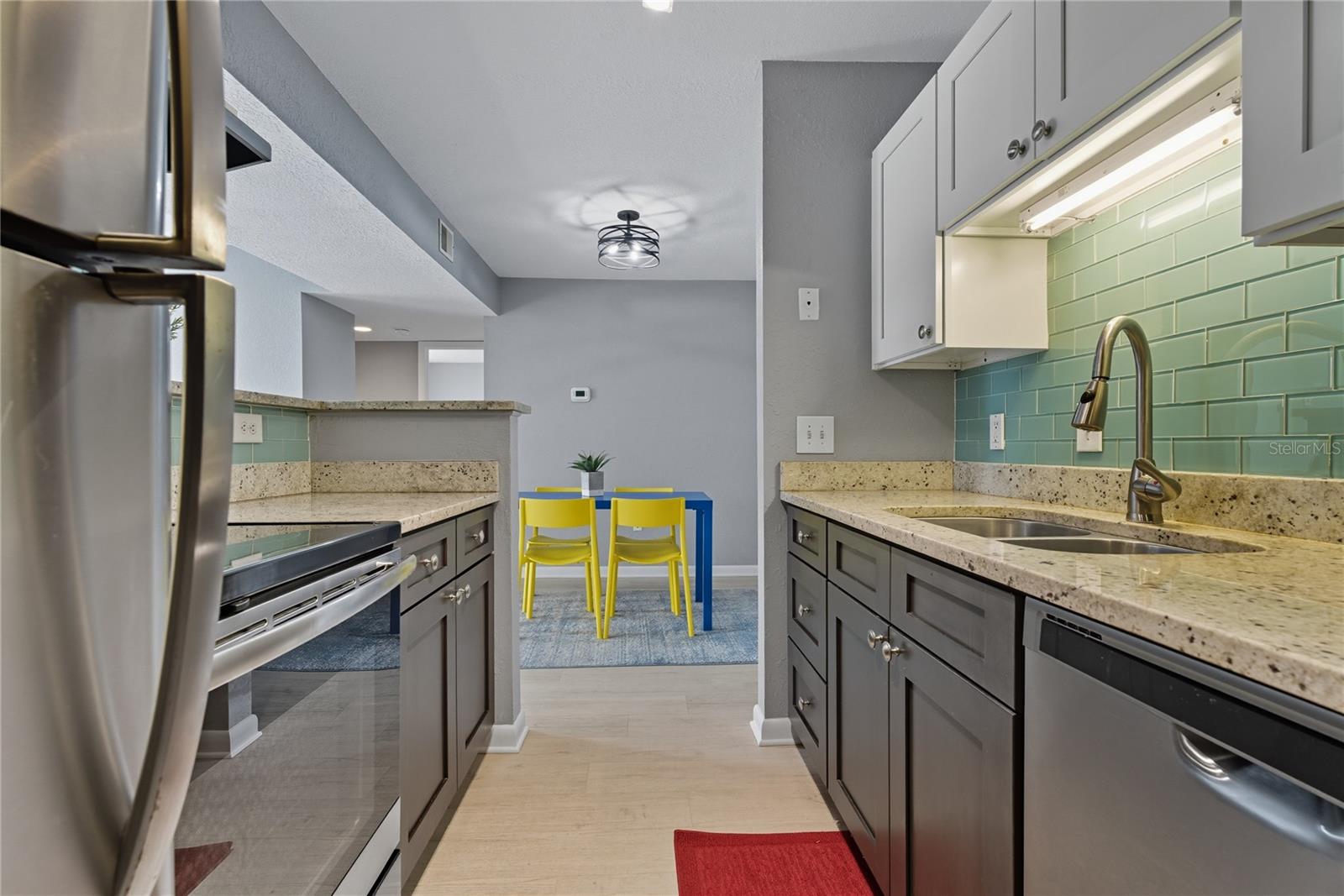 GREAT STORAGE IN THE KITCHEN!