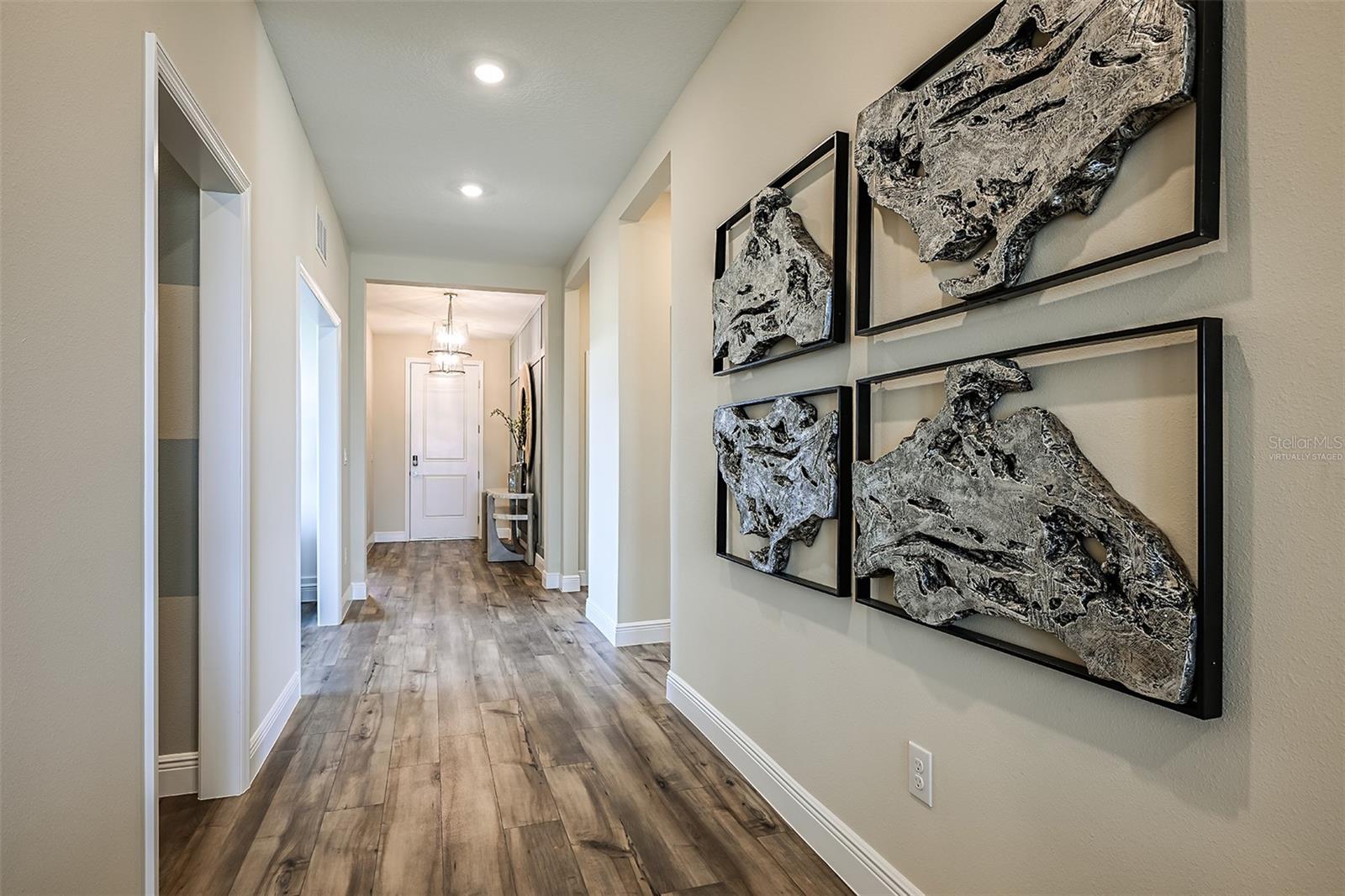 model home/virtually staged