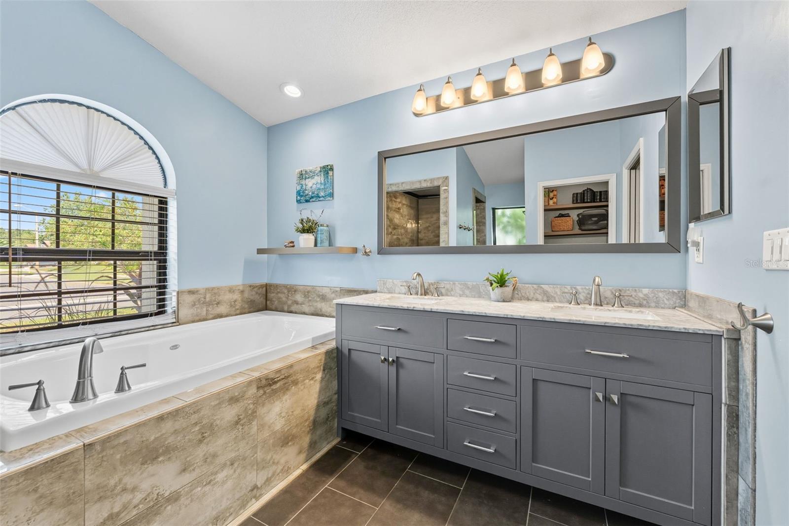 Master Bath with Huge Tub for Relaxing!