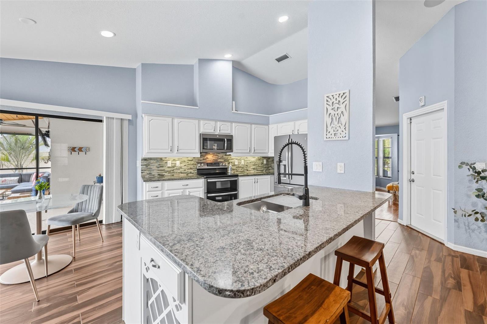 Granite Countertops!
