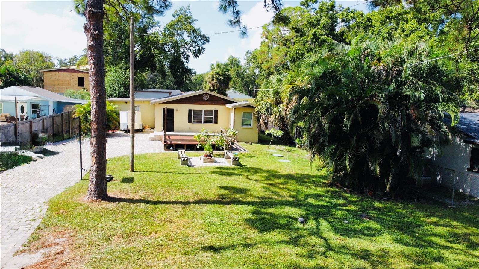 Front of the House/Front Yard