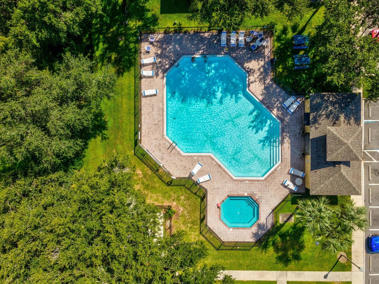 W7879538