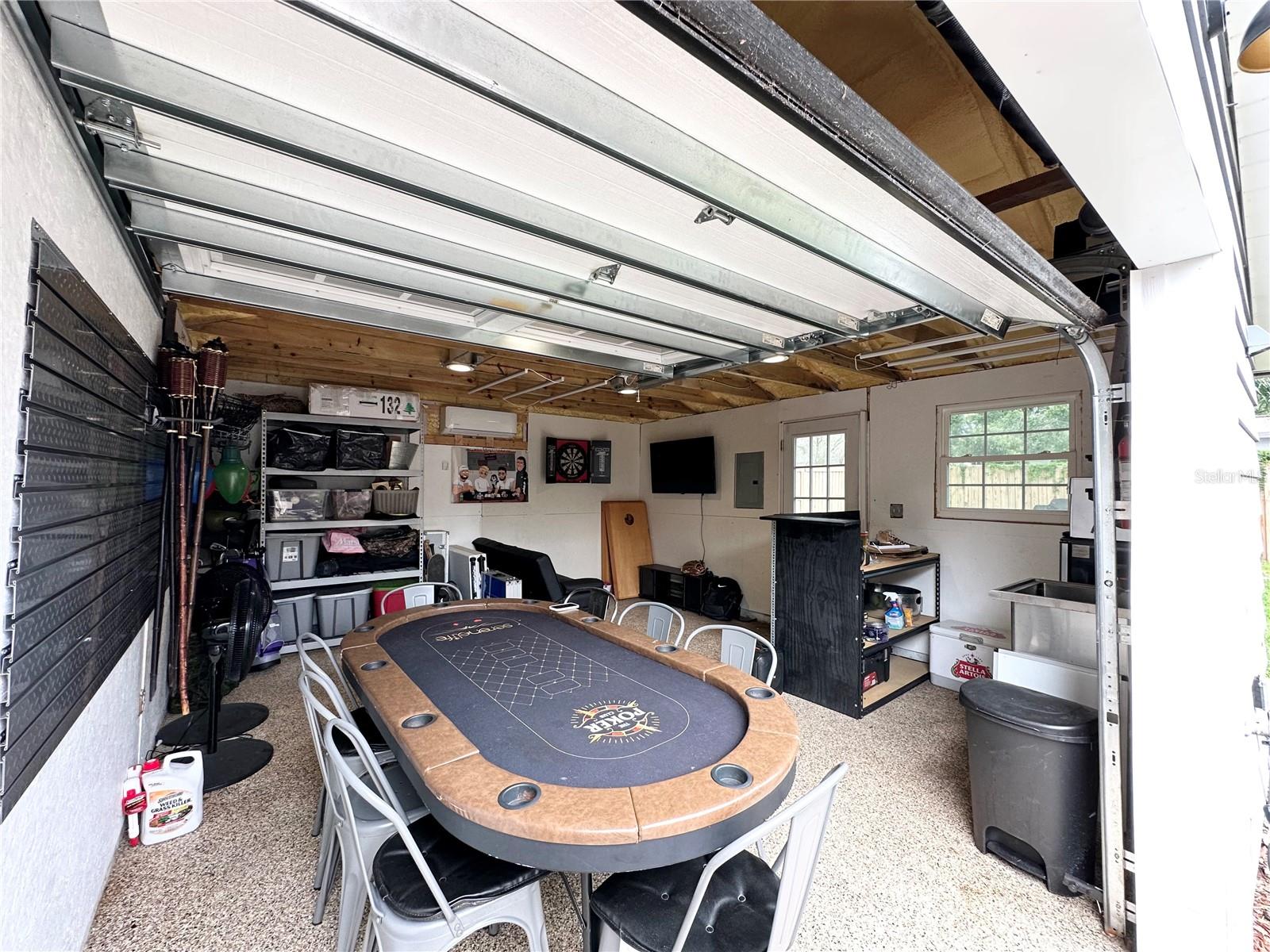 Garage/Game Room