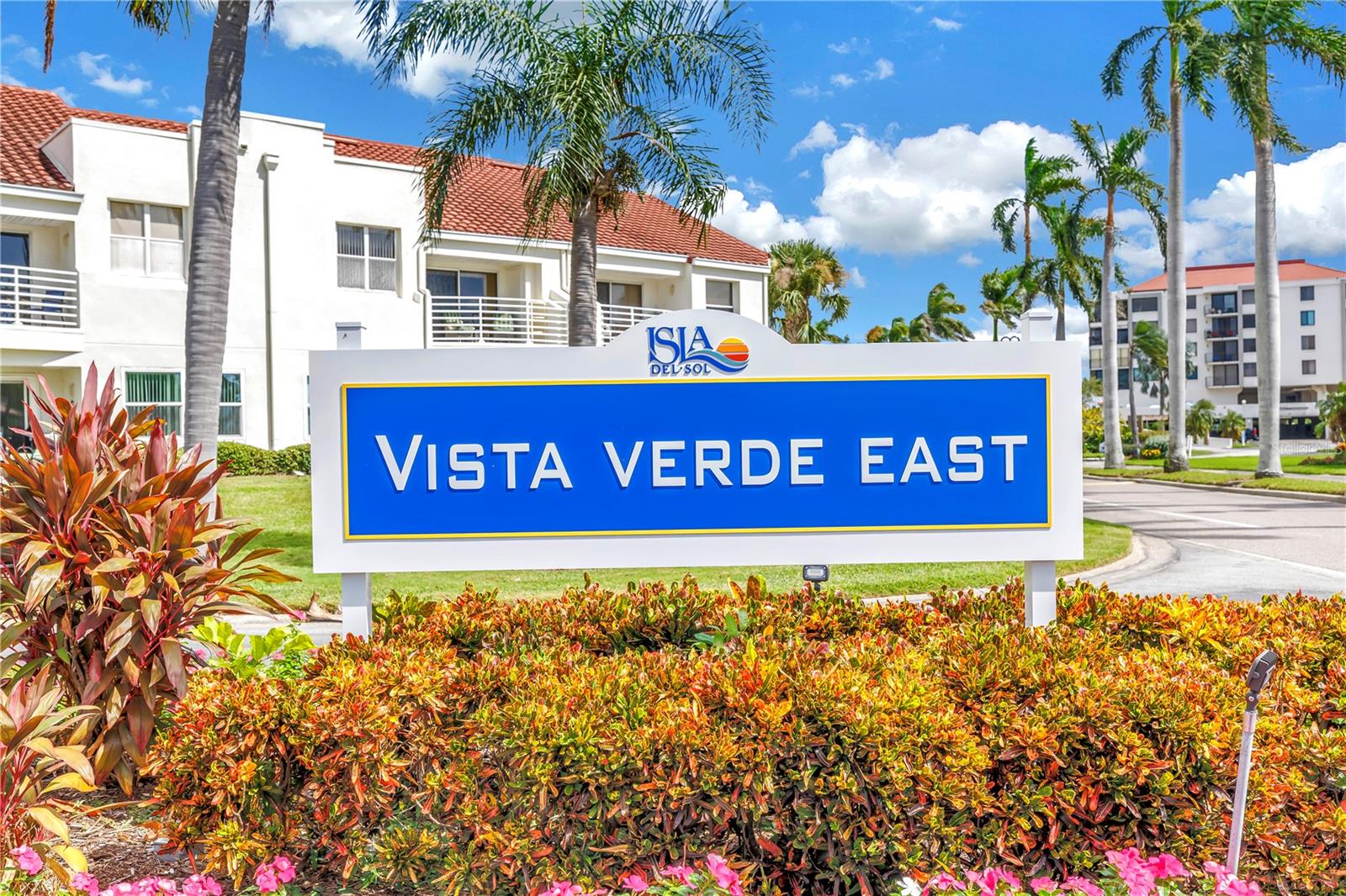 Vista Verde East Entrance