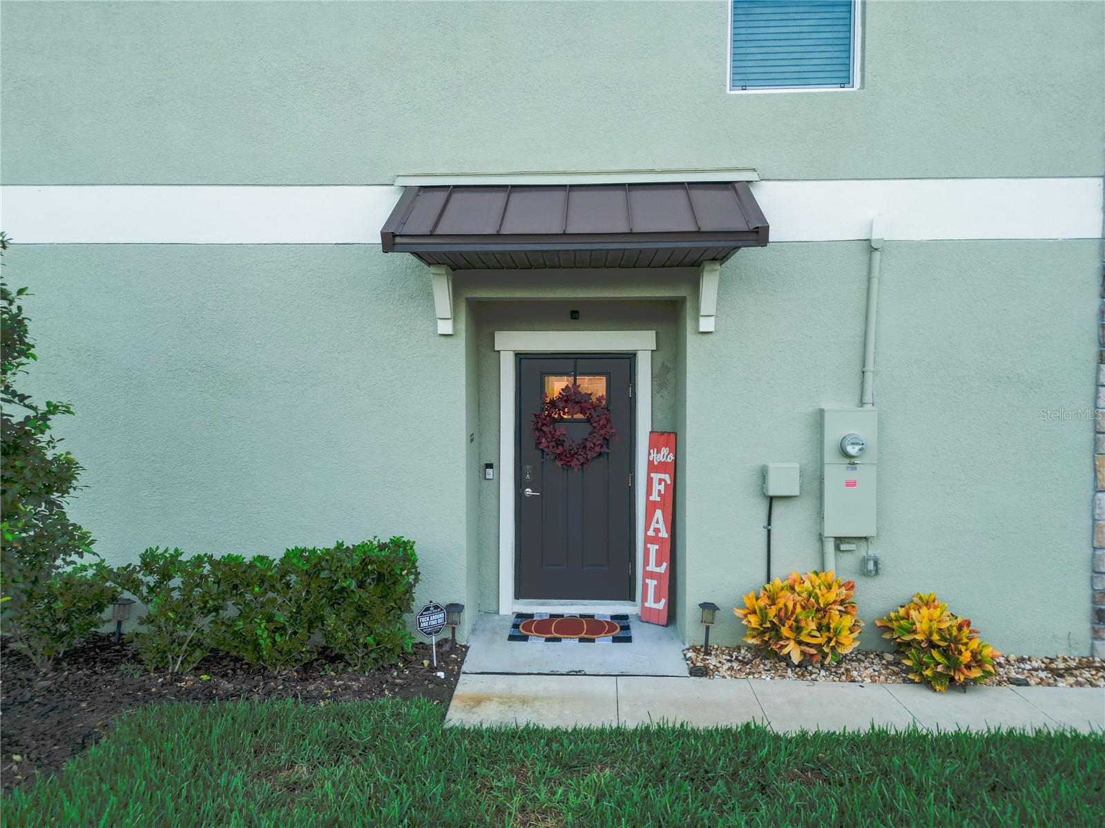 Come inside !