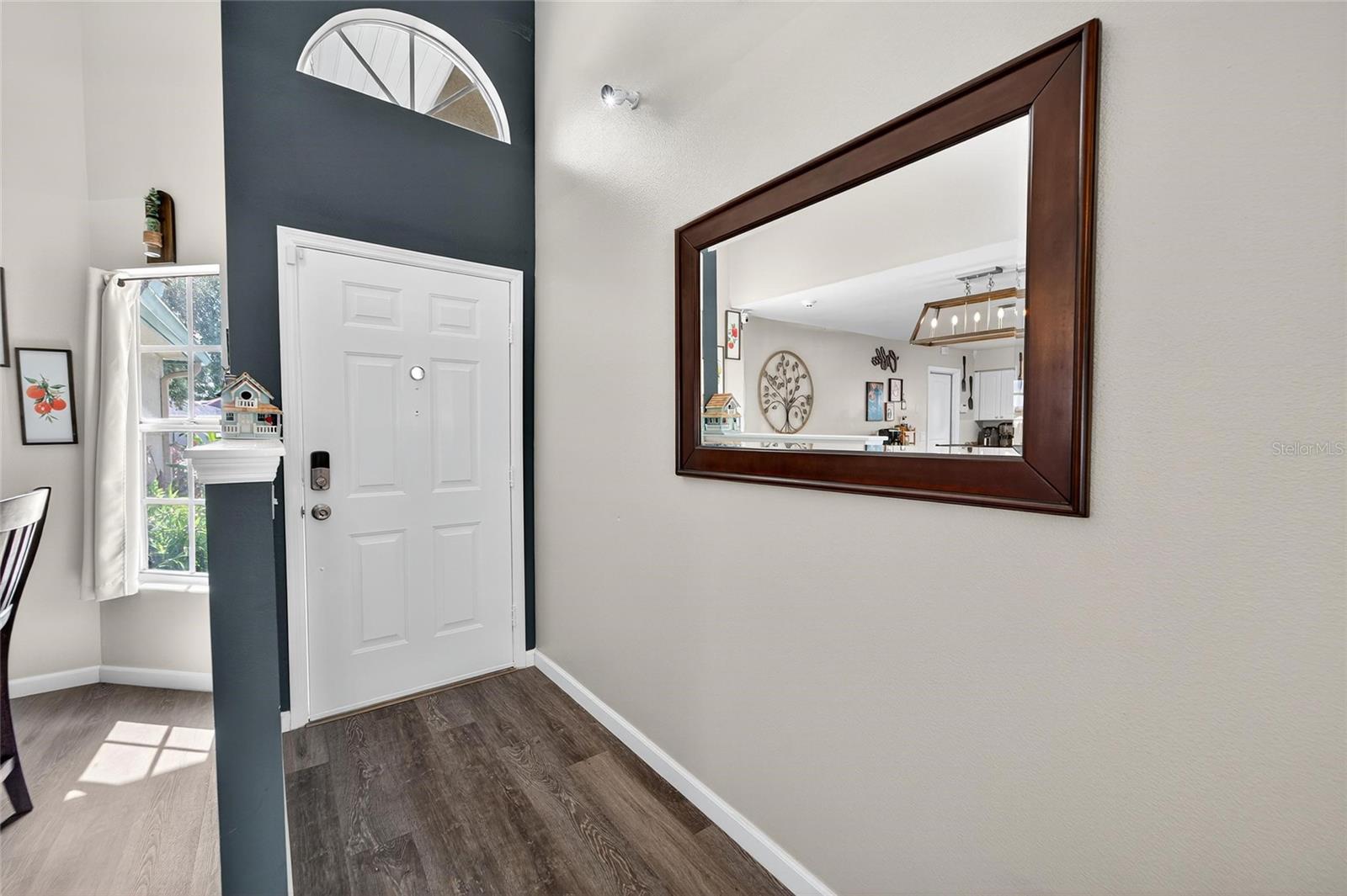 Entrance / Foyer
