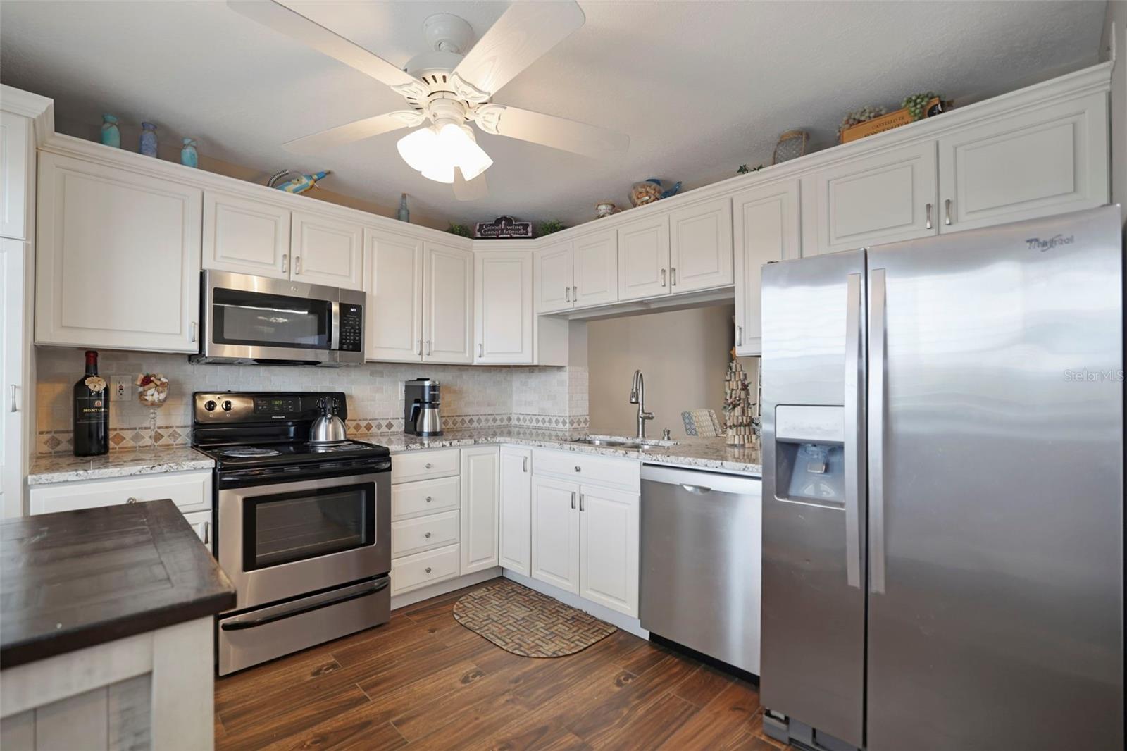 Kitchen With Bosh Dishwasher