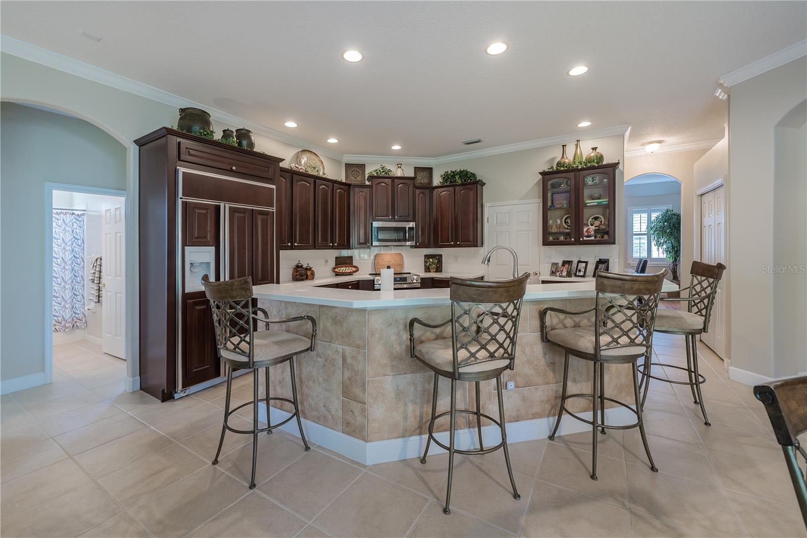 Kitchen With breakfast Bar