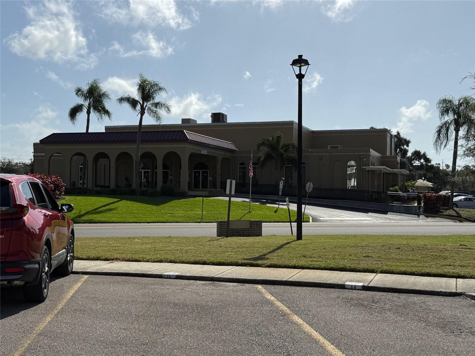 On Top of the World is the perfect example of the best of what a Florida lifestyle has to offer....a little something to peak anyones interest.