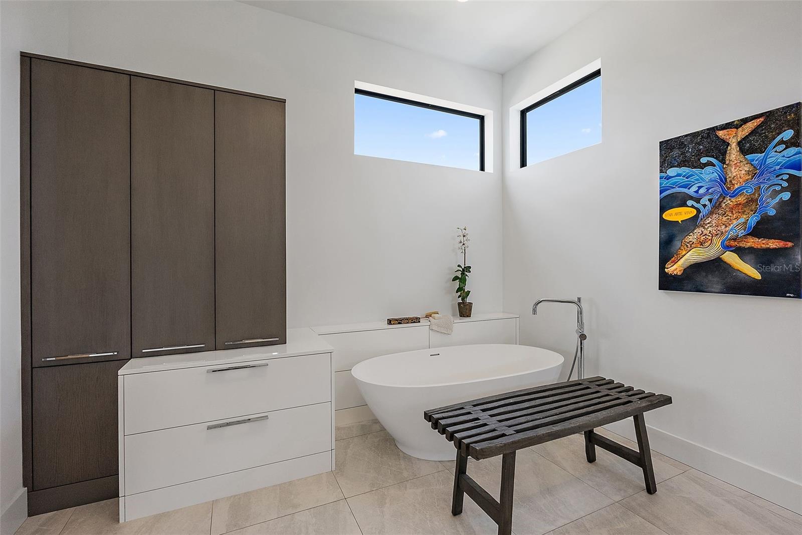Primary Ensuite Bath