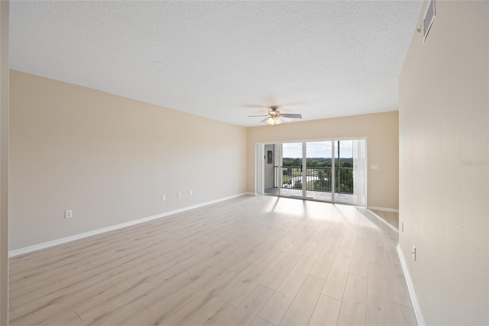 Open Concept Living/Dining room.