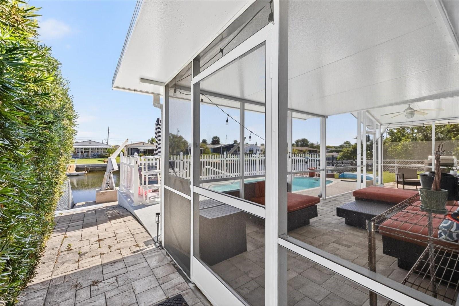 W7879560