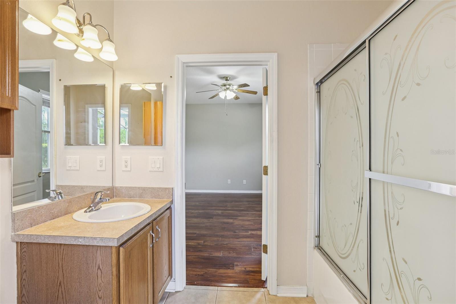 Pool bathroom (Inside 2nd bedroom downstairs)