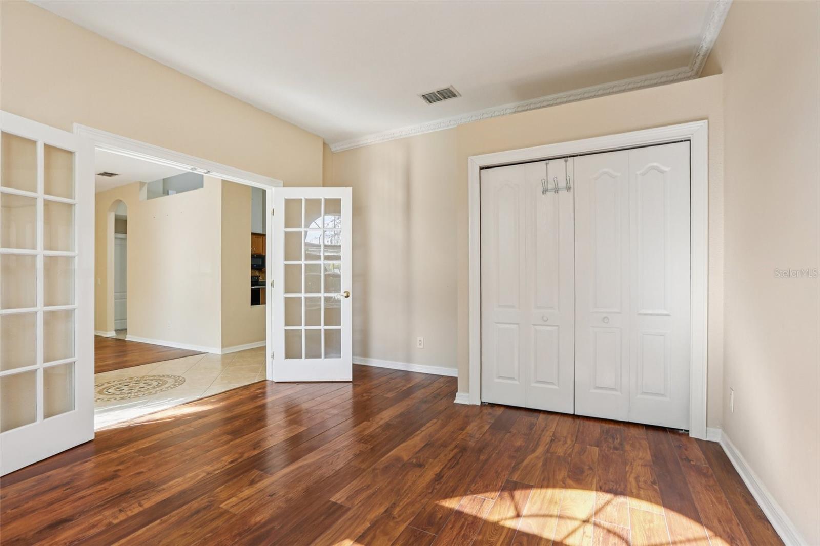 6th bedroom, downstairs