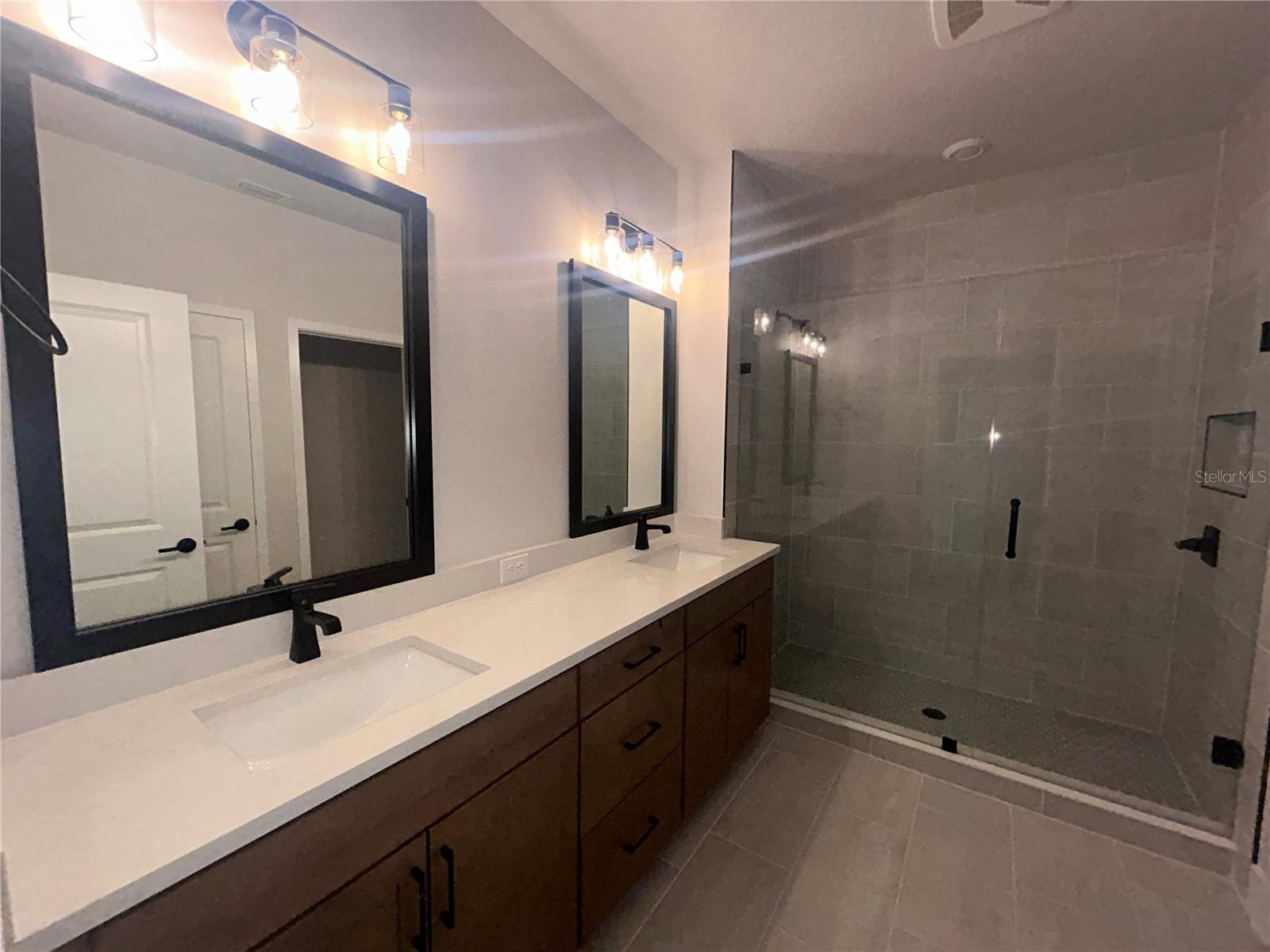 Owner's Bath
