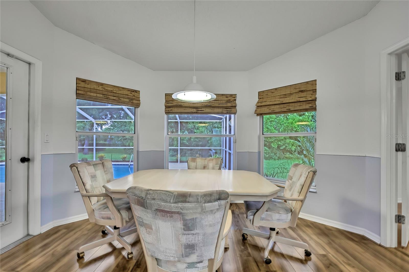 Breakfast nook