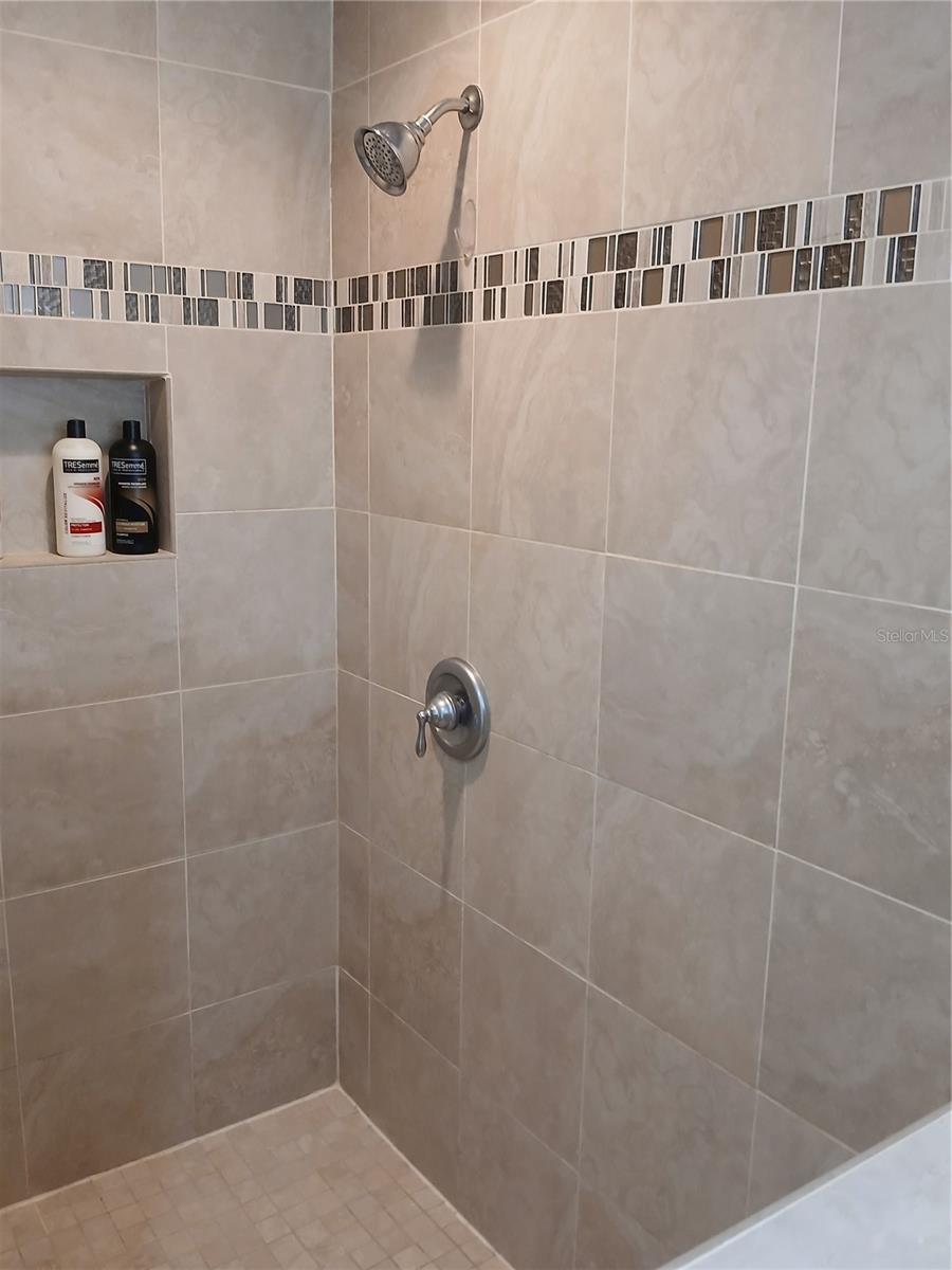 Walk in Shower