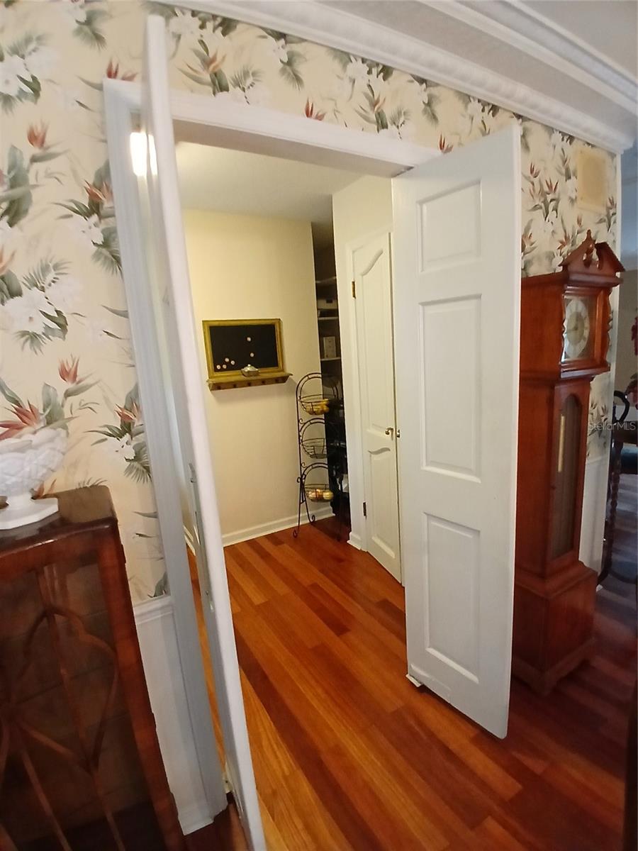 View from Dining room into Butlers Pantry