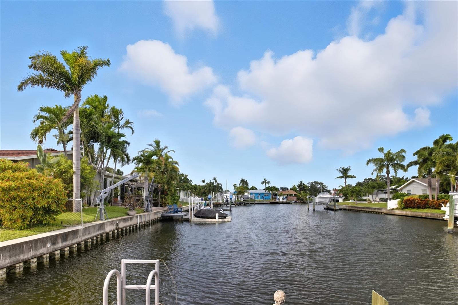 BRING YOUR BIG BOAT! No low bridges, and only 2 between you and open Tampa Bay!
